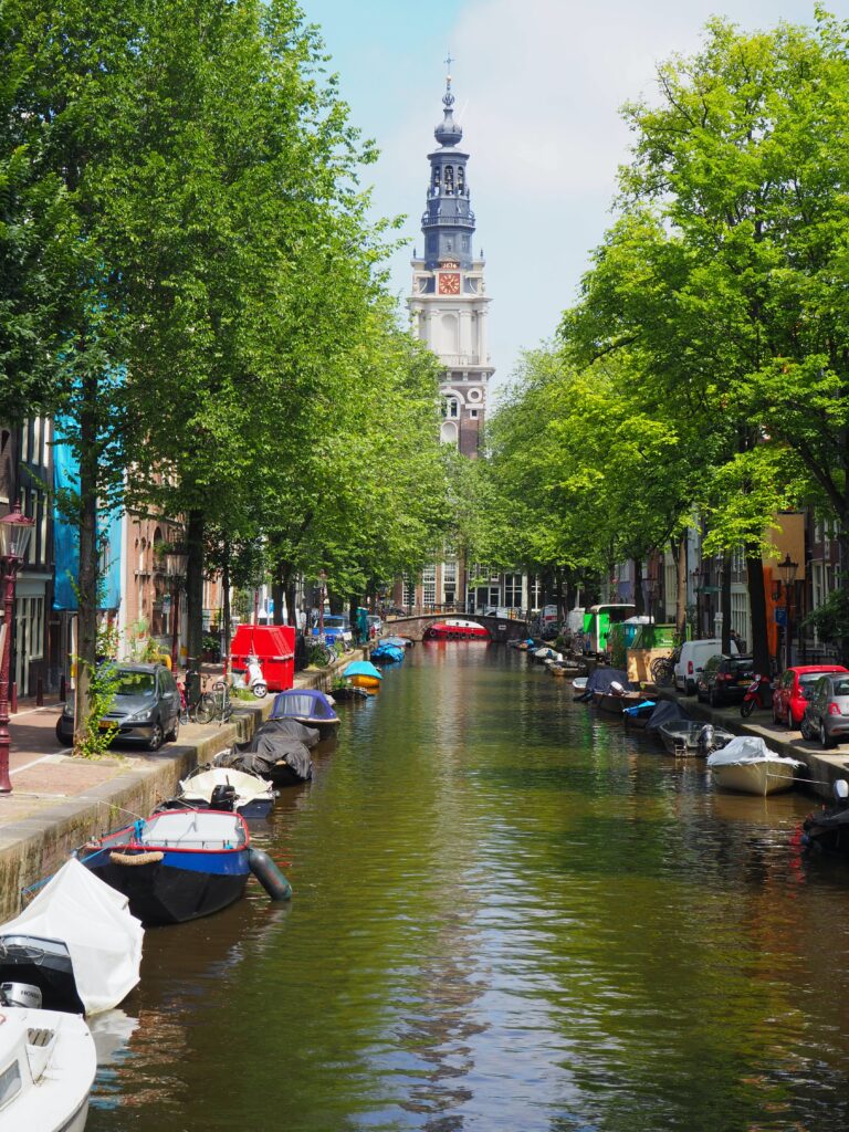 Best Areas To Hire A Boat In Amsterdam